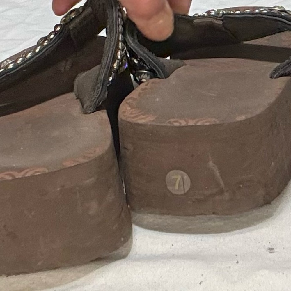 Embellished Brown Sandals - Picture 5 of 9